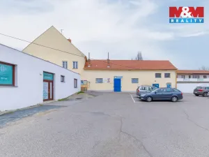 Pronájem obchodního prostoru, Slavkov u Brna, Palackého náměstí, 134 m2