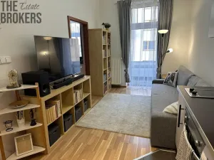 Pronájem bytu 2+kk, Praha - Košíře, Plzeňská, 36 m2
