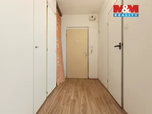 Pronájem bytu 1+kk, Kladno - Kročehlavy, Lacinova, 33 m2