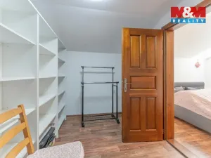 Prodej rodinného domu, Suchdol, 390 m2