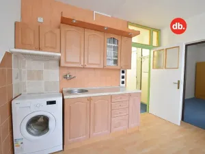 Pronájem bytu 1+1, Toužim, Sídliště, 38 m2