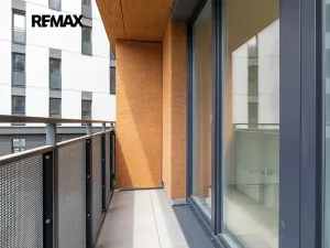 Prodej bytu 1+kk, Praha - Háje, Sochorcova, 33 m2