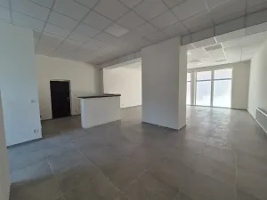 Pronájem obchodního prostoru, Kladno, Komenského, 96 m2
