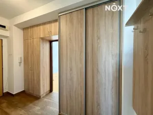 Pronájem bytu 2+1, Olomouc, Zamykalova, 50 m2
