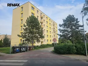 Pronájem bytu 2+1, Praha - Radotín, Sídliště, 50 m2