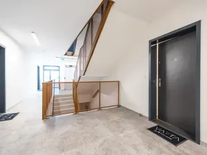 Prodej bytu 1+kk, Praha, Milánská, 35 m2