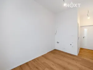 Prodej bytu 1+kk, Praha - Vysočany, Kolmá, 16 m2