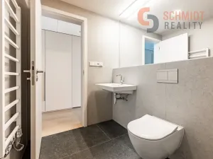 Pronájem bytu 2+kk, Břeclav, Pod Zámkem, 58 m2