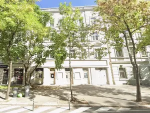 Pronájem bytu 2+kk, Praha - Bubeneč, Korunovační, 36 m2