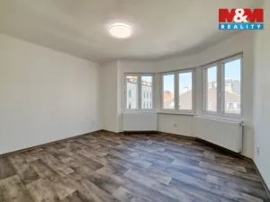 Pronájem bytu 4+1, Cheb, Májová, 121 m2