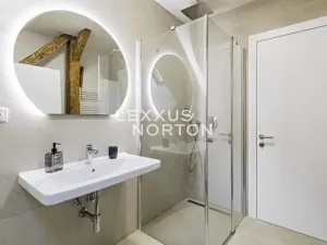 Pronájem bytu 2+kk, Praha - Staré Město, V kotcích, 70 m2