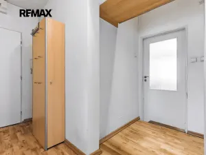 Prodej bytu 3+kk, Praha - Prosek, Vysočanská, 73 m2