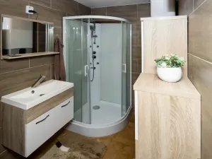 Pronájem bytu 2+kk, Opava, U Hliníku, 46 m2