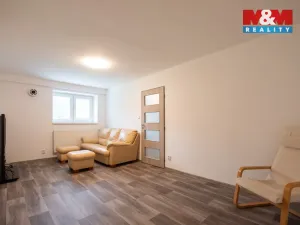 Pronájem bytu 2+1, Hradec Králové - Věkoše, Lomená, 58 m2