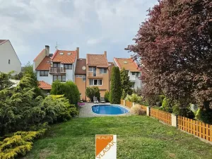 Prodej rodinného domu, Radonice, 200 m2