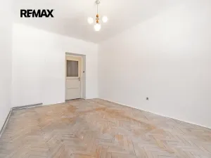 Prodej bytu 3+1, Praha - Bubeneč, U zeměpisného ústavu, 111 m2