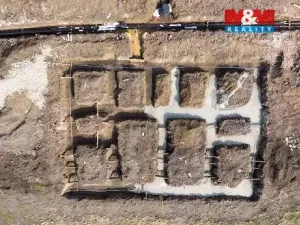 Prodej bytu 2+kk, Ostrov, Hlavní třída, 56 m2