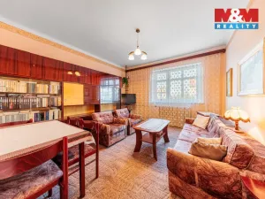 Prodej bytu 2+1, Karlovy Vary - Stará Role, Závodu míru, 59 m2