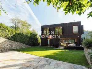 Pronájem bytu 6+kk a větší, Praha - Košíře, U Vojanky, 300 m2