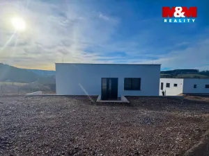 Prodej pozemku pro bydlení, Jince, 2093 m2