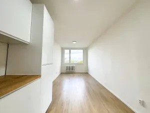 Prodej bytu 3+kk, Praha - Střížkov, K Šafránce, 54 m2