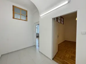 Pronájem bytu 2+1, Litomyšl, Smetanovo náměstí, 68 m2