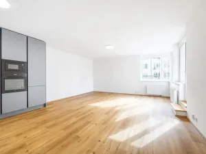 Prodej bytu 3+kk, Praha - Motol, Jeřabinová, 100 m2