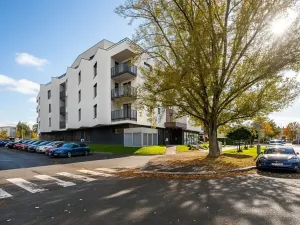 Pronájem bytu 1+kk, Praha, Milánská, 35 m2