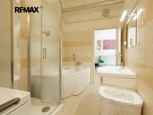 Prodej bytu 3+1, Praha - Bubeneč, Terronská, 91 m2