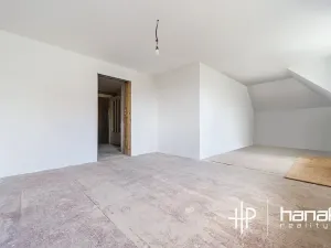 Prodej bytu 3+kk, Hranice, K Nádraží, 77 m2