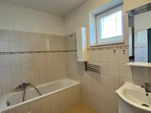 Pronájem bytu 2+kk, Bučovice, U Škol, 48 m2