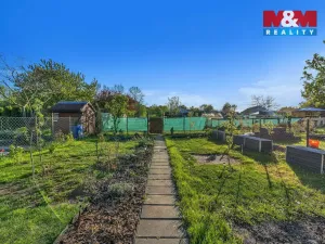 Prodej zahrady, Rybitví, 148 m2