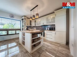 Prodej rodinného domu, Křenice, Šípková, 183 m2