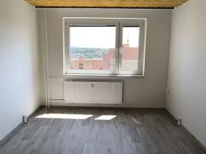 Pronájem bytu 3+1, Cheb, Dvořákova, 75 m2