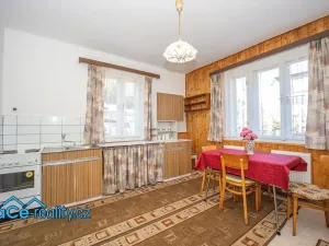 Prodej rodinného domu, Skuhrov nad Bělou, 180 m2