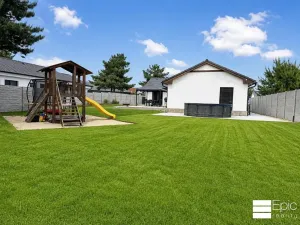 Prodej rodinného domu, Tišice, Na ladech, 135 m2