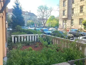 Pronájem bytu 2+kk, Praha - Bubeneč, Raisova, 41 m2