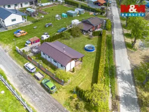 Prodej pozemku pro bydlení, Nepoměřice, 923 m2
