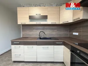 Pronájem bytu 3+1, Děčín - Děčín XXXII-Boletice nad Labem, 62 m2