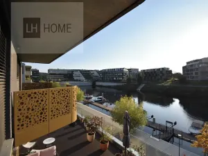 Pronájem bytu 3+kk, Praha - Libeň, Smrčkova, 97 m2