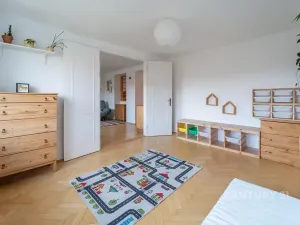 Pronájem bytu 3+1, Praha - Hloubětín, Poděbradská, 108 m2