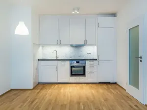 Pronájem bytu 2+kk, Praha - Jinonice, Pod stolovou horou, 58 m2