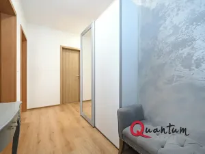 Prodej bytu 3+kk, Praha - Malešice, Počernická, 79 m2