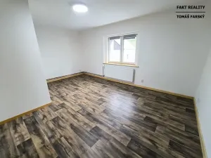 Pronájem bytu 2+1, Chabařovice, 50 m2