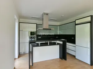 Pronájem vily, Praha - Jinonice, 360 m2