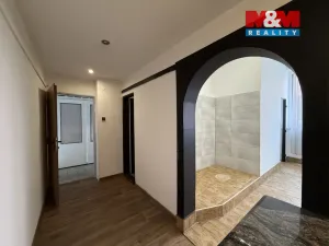 Pronájem obchodního prostoru, Karviná - Mizerov, Centrum, 32 m2