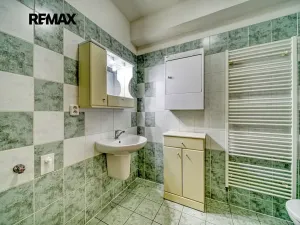 Pronájem bytu 2+kk, Poděbrady, Hakenova, 43 m2