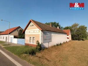 Prodej rodinného domu, Senice, Hlavní, 77 m2