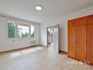 Pronájem bytu 1+1, Sezimovo Ústí, Dukelská, 32 m2