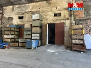 Pronájem skladu, Suchovršice, 1100 m2